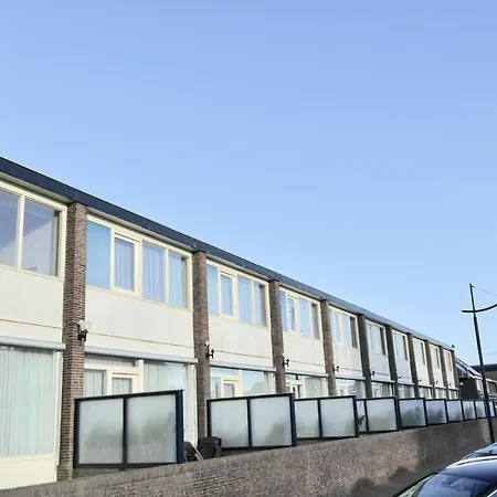 Nieuw Eyssenstein 1 * Bergen aan Zee